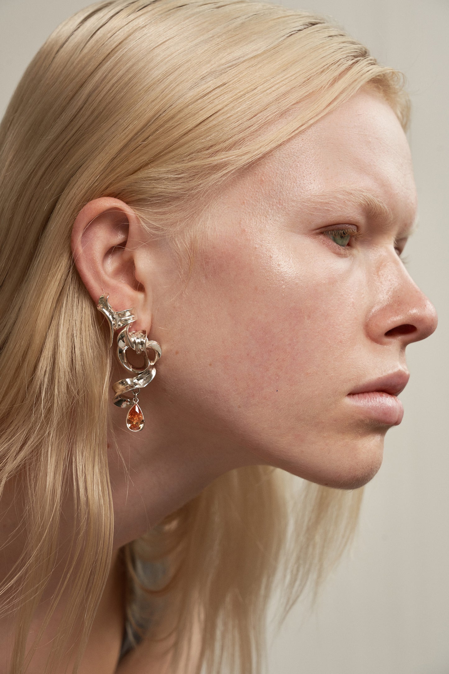 Twist Earring
